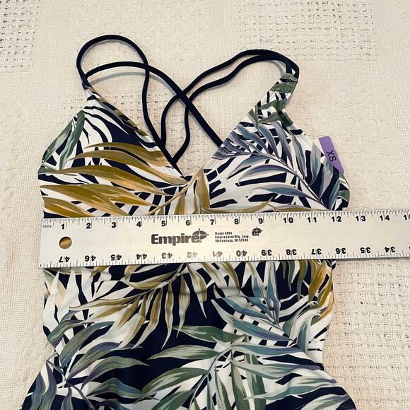 Hurley Criss cross back leaf print one piece swimsuit XS SW 5056 - Picture 6 of 11